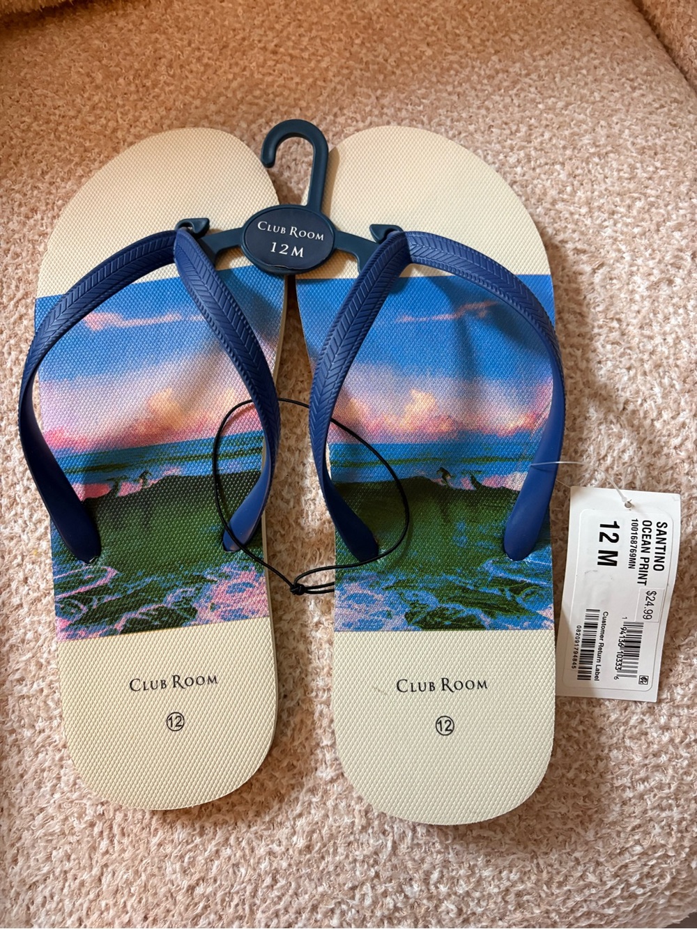 Club Room Scenic Sunset Beach Flip Flops in Blue and Cream - Picture 3 of 5